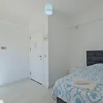 Calista Plaja Yakin Oezel Havuzlu Luex Fethiye