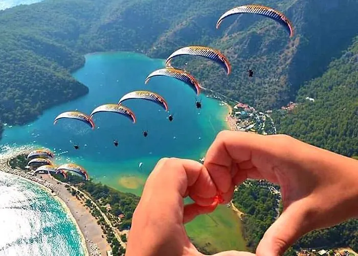 Calista Plaja Yakin Oezel Havuzlu Luex