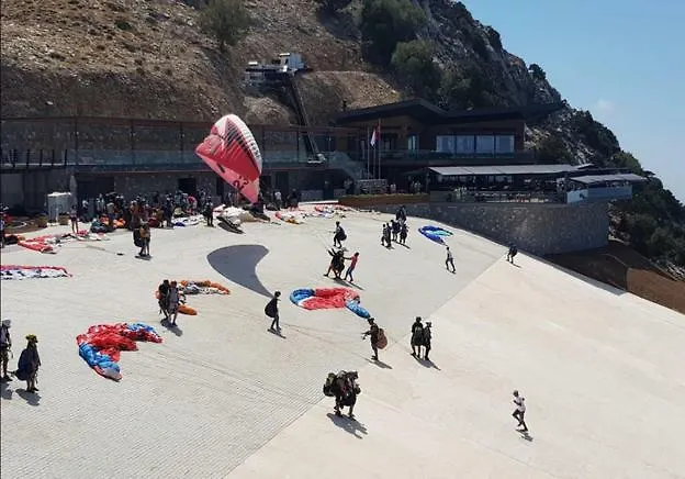 Calista Plaja Yakin Oezel Havuzlu Luex Villa Fethiye