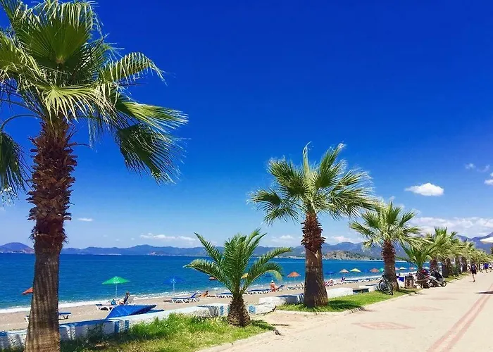 Villa Calista Plaja Yakin Oezel Havuzlu Luex *