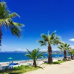 Villa Calista Plaja Yakin Oezel Havuzlu Luex *