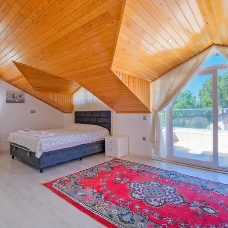 Fethiye Calista Plaja Yakin Oezel Havuzlu Luex Villa Fethiye