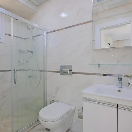 Fethiye Calista Plaja Yakin Oezel Havuzlu Luex Villa Vilă