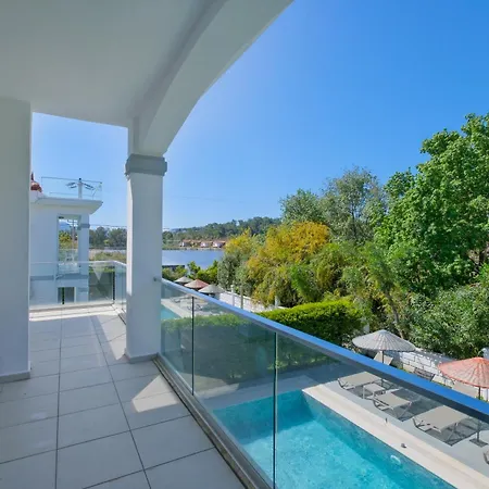 Fethiye Calista Plaja Yakin Oezel Havuzlu Luex Villa